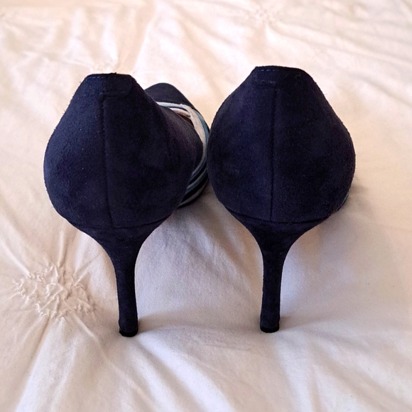 NINE WEST | Navy suede pumps - Picture 3 of 3
